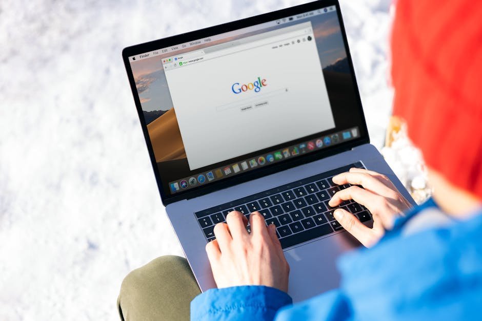 Federal employee searching online provider directory for FEHB therapist